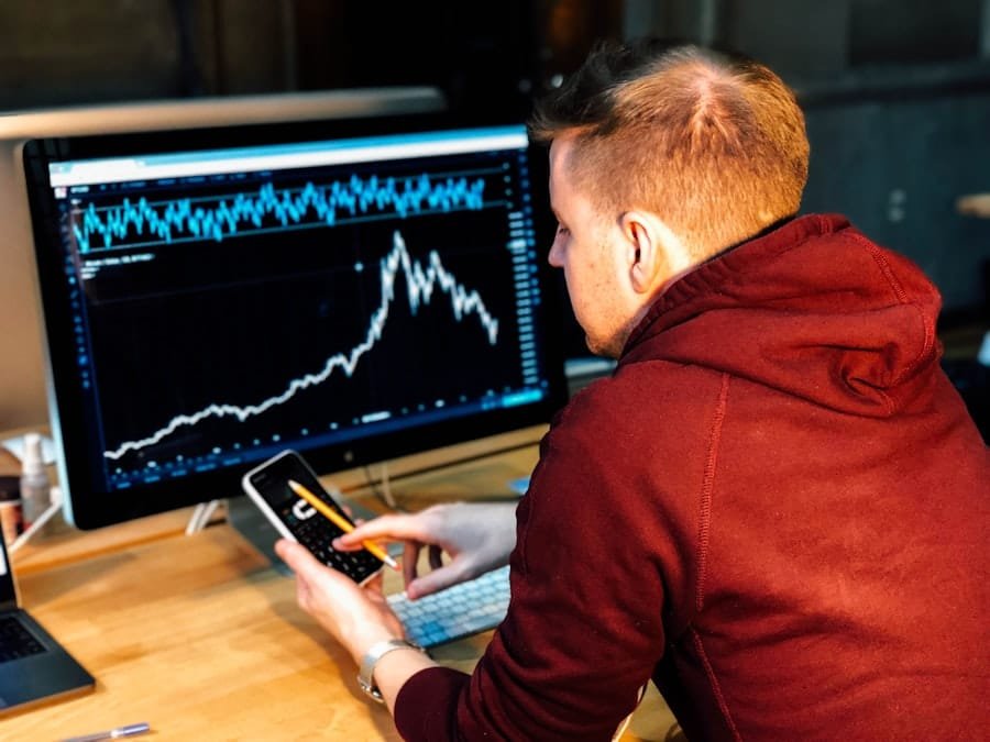 Role of Institutional Investors in Stock Markets