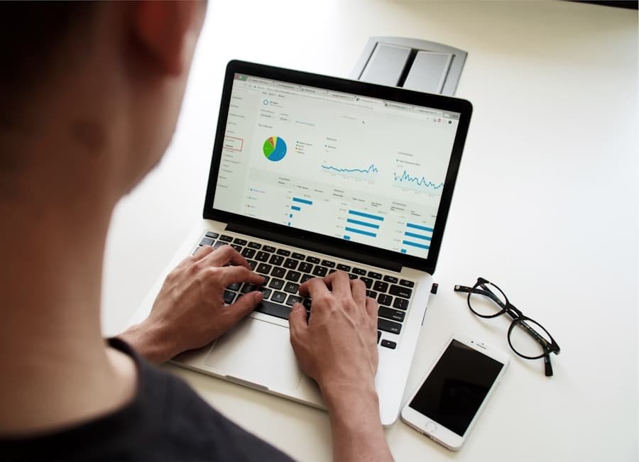 Benefits of E-Commerce for Small Businesses